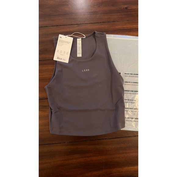 LSKD Base Tank Dark Storm Grey Cropped Racerback Performance Women Medium NEW - Picture 13 of 16